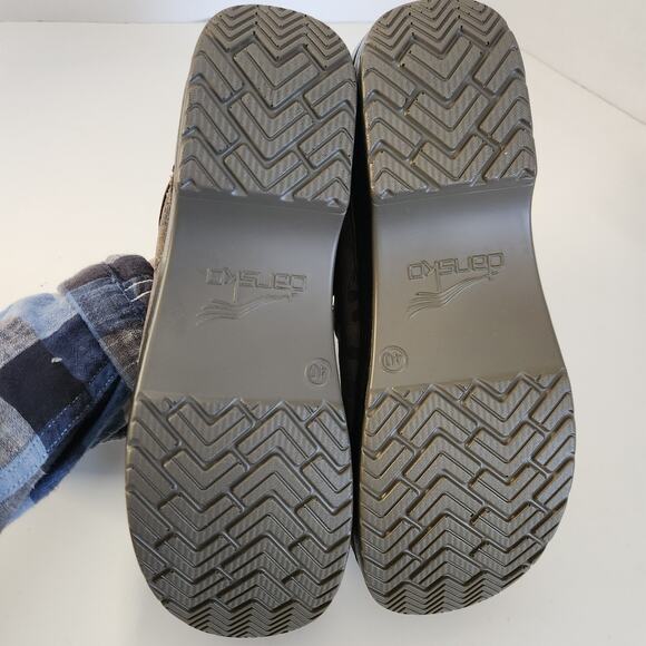 Dansko Women’s Professional Clogs –Rocker Sole Arch Support Suede 9.5-10 M US - Picture 7 of 9